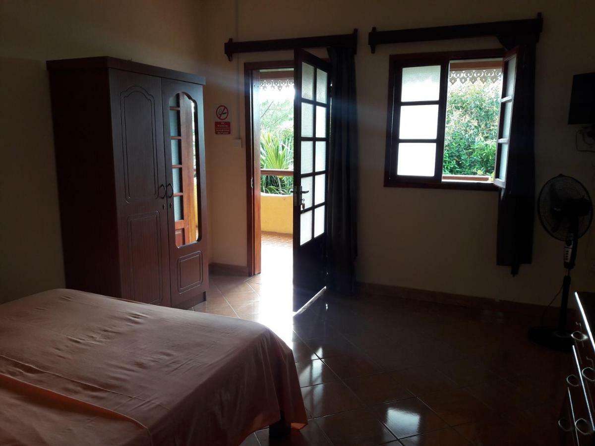 Le Tropical Chez Jeannette Bed & Breakfast Saint Gabriel ภายนอก รูปภาพ